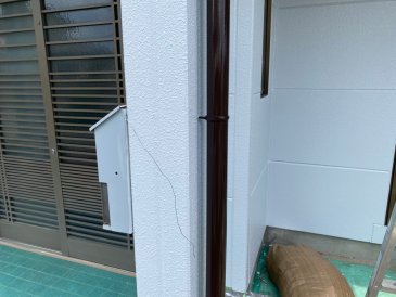 2021/6/3　雨樋塗装作業２回目